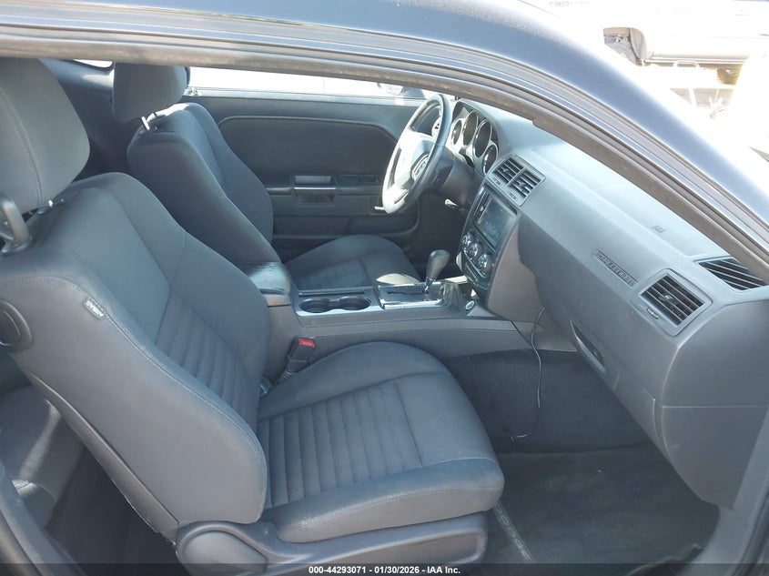 2014 Dodge Challenger Sxt