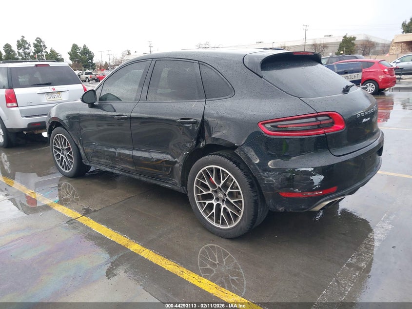 2015 Porsche Macan Turbo