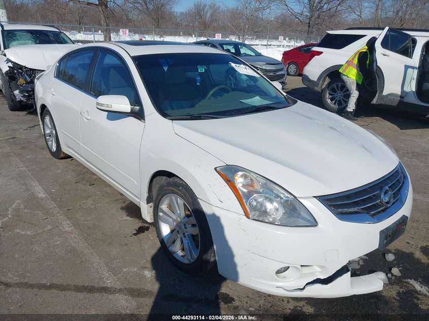 2010 Nissan Altima 3.5 Sr
