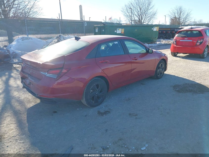 2022 Hyundai Elantra Sel