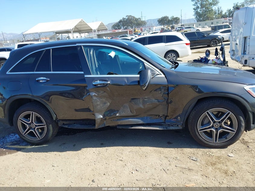 2021 Mercedes-Benz Glc 300 4Matic Suv VIN: W1N0G8EB7MV323967 Lot: 44293301