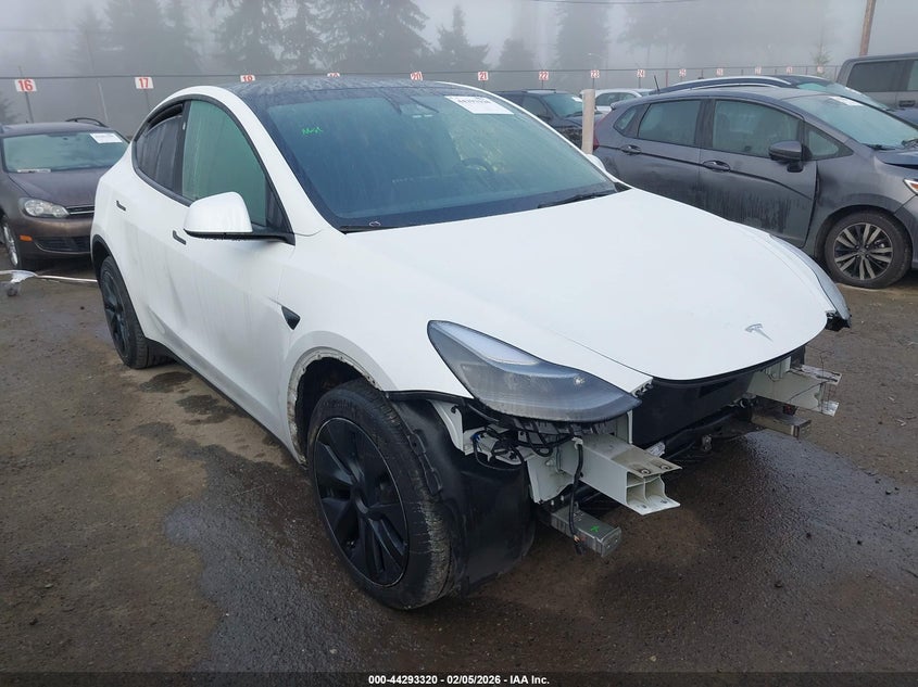 2024 Tesla Model Y Long Range Dual Motor All-Wheel Drive