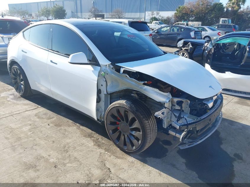 2022 Tesla Model Y Performance Dual Motor All-Wheel Drive
