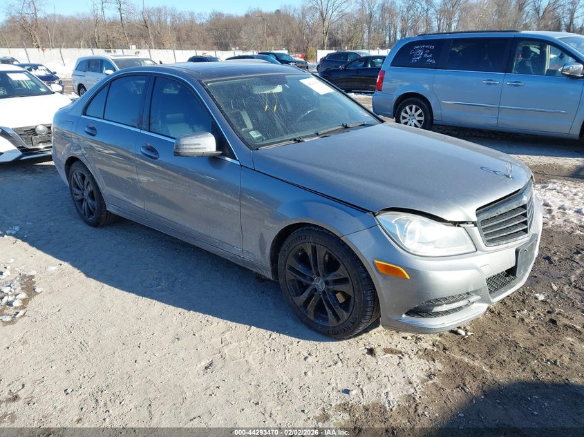 2012 Mercedes-Benz C 300 Luxury 4Matic