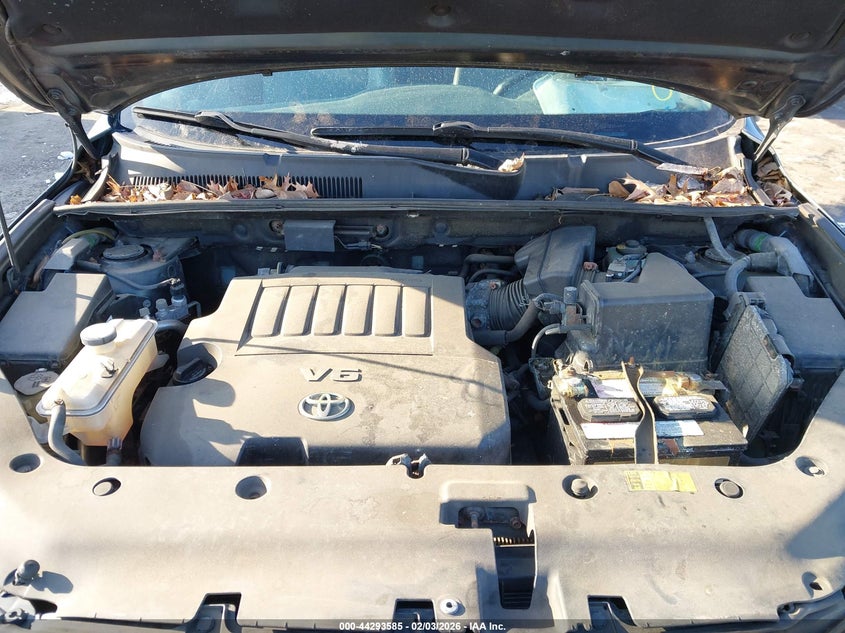 2010 Toyota Rav4 Limited V6 VIN: JTMDK4DV3AD012114 Lot: 44293585