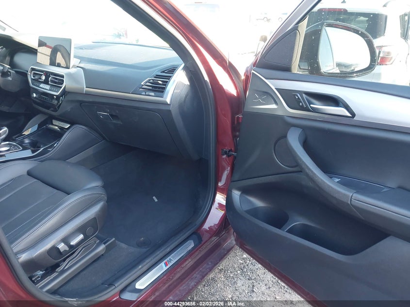 2023 BMW X4 xDrive30I