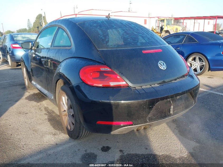 2013 Volkswagen Beetle 2.5L Entry