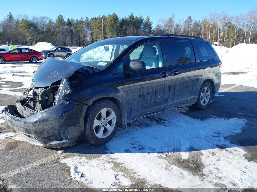 2017 TOYOTA SIENNA VAN 3.5L V-6 DI, DOHC, VVT, 296HP
