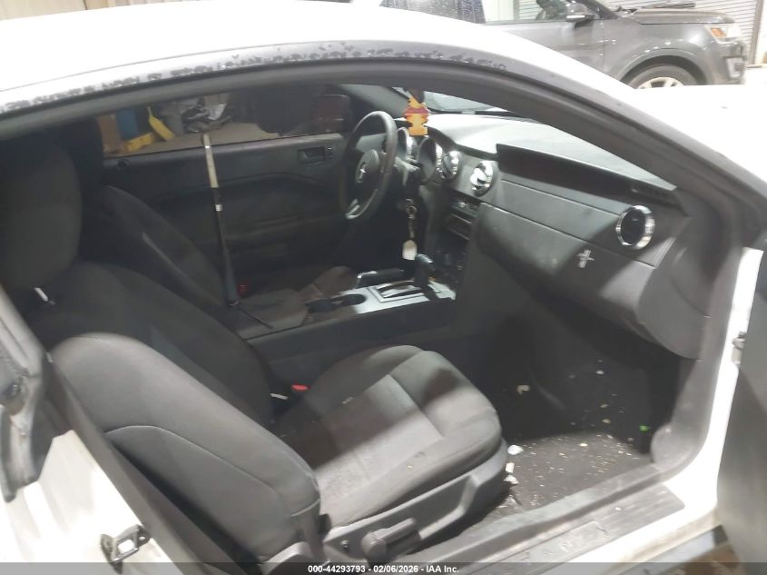 2006 Ford Mustang V6