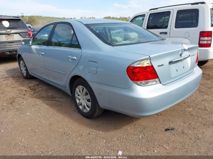 2005 Toyota Camry Le