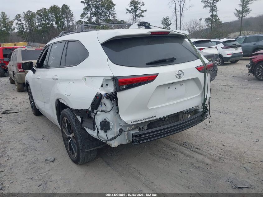 2022 Toyota Highlander Xse