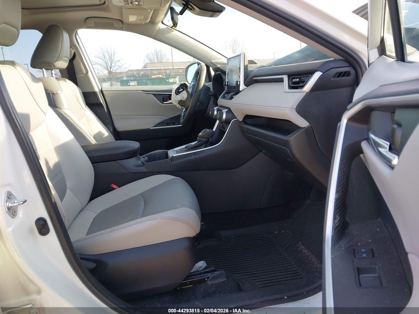 2022 Toyota Rav4 Hybrid Xle Premium