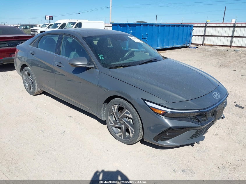 2025 HYUNDAI ELANTRA  (VIN: KMHLS4DG8SU981109)