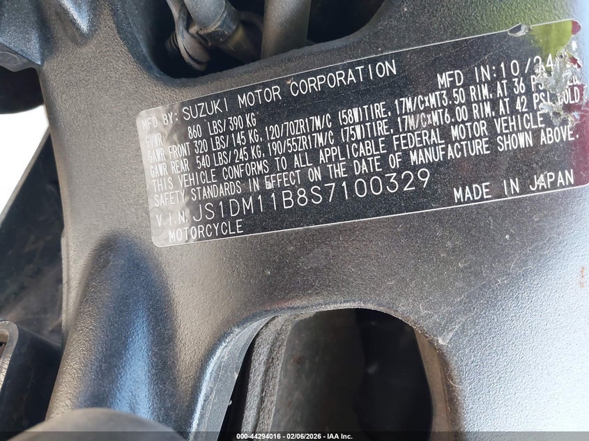 2025 Suzuki Gsx-R1000 VIN: JS1DM11B8S7100329 Lot: 44294016