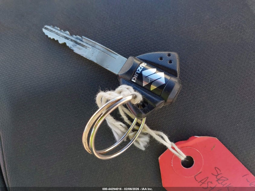 2025 Suzuki Gsx-R1000 VIN: JS1DM11B8S7100329 Lot: 44294016