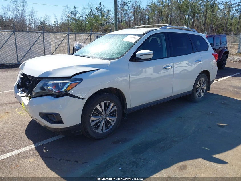 2018 Nissan Pathfinder S
