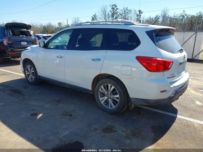 2018 Nissan Pathfinder S