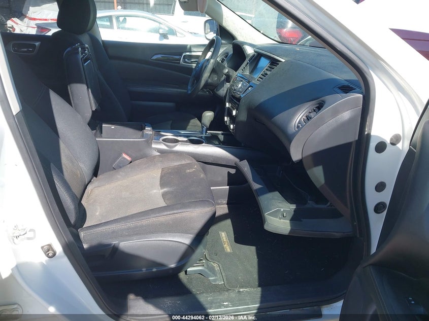 2018 Nissan Pathfinder S