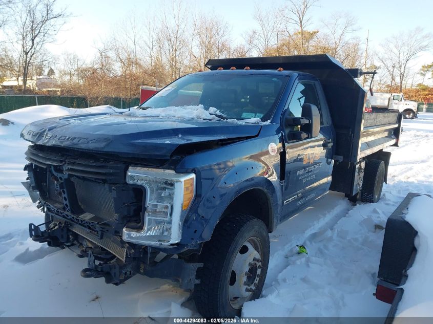 2017 Ford F-550 Chassis Xl