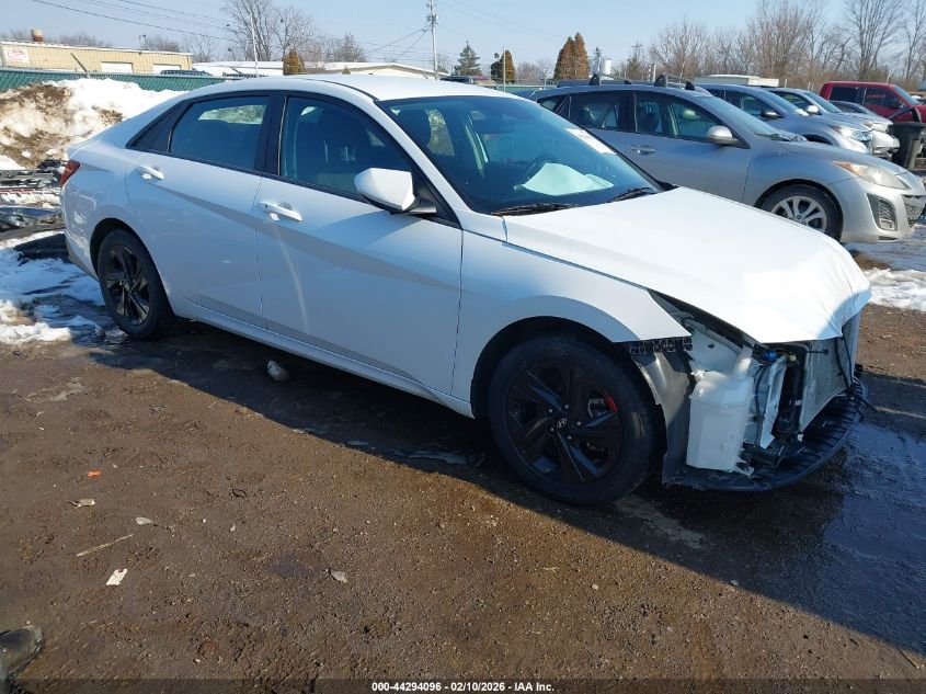 2022 Hyundai Elantra Sel