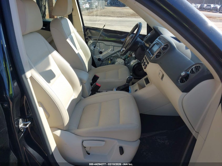 2014 Volkswagen Tiguan Se