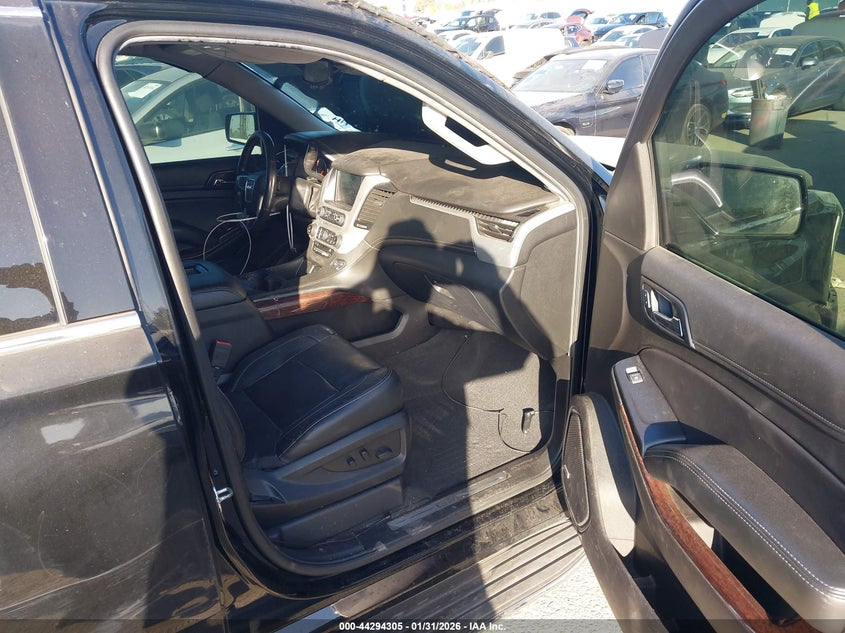 2020 GMC Yukon Xl 4Wd Slt