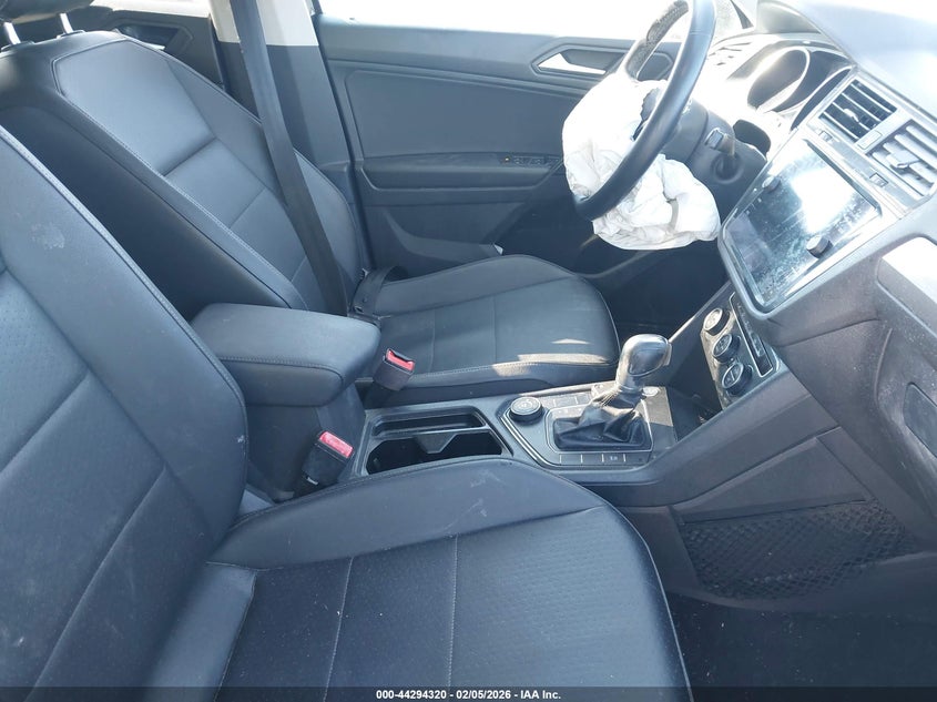 2019 Volkswagen Tiguan 2.0T Se/2.0T Sel/2.0T Sel R-Line/2.0T Sel R-Line Black