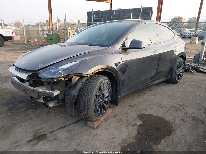 2024 Tesla Model Y Performance Dual Motor All-Wheel Drive