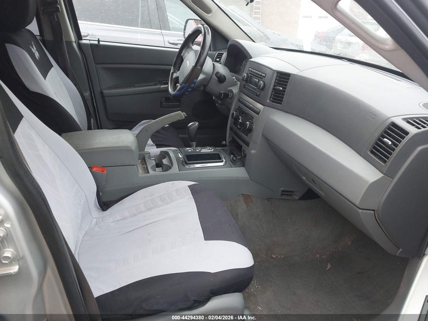 2007 Jeep Grand Cherokee Laredo