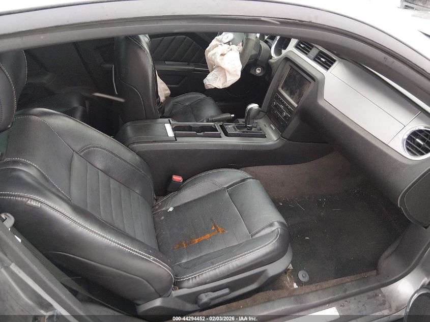 2013 Ford Mustang V6 Premium