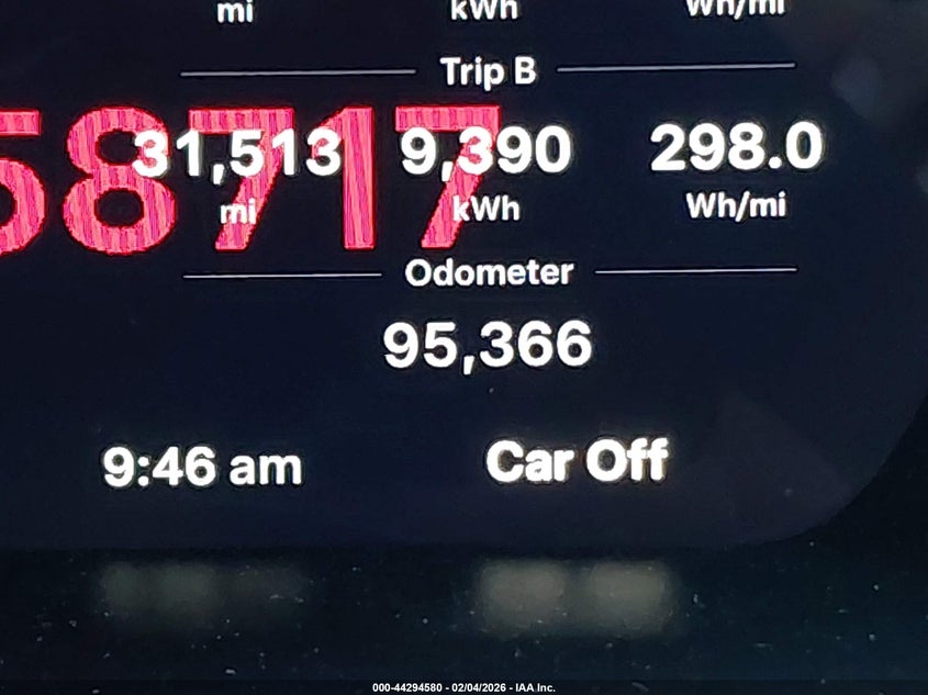 2018 Tesla Model S 100D/75D/P100D VIN: 5YJSA1E25JF258717 Lot: 44294580