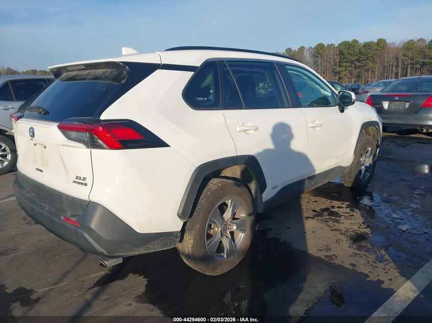 2022 Toyota Rav4 Hybrid Xle