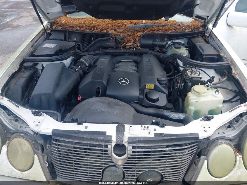 1998 Mercedes-Benz E 320 VIN: WDBJF65F0WA659233 Lot: 44294642