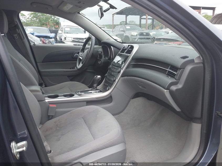 2013 Chevrolet Malibu 1Fl