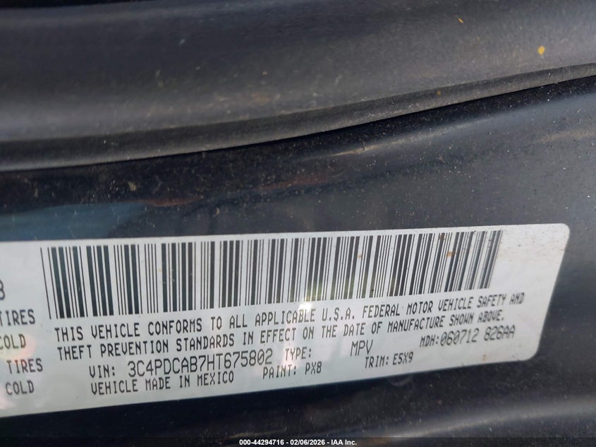 VIN 3C4PDCAB7HT675802 2017 DODGE JOURNEY SE