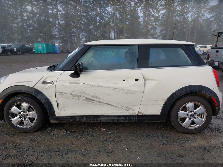 2021 Mini Hardtop Cooper VIN: WMWXR3C07M2N81912 Lot: 44294732
