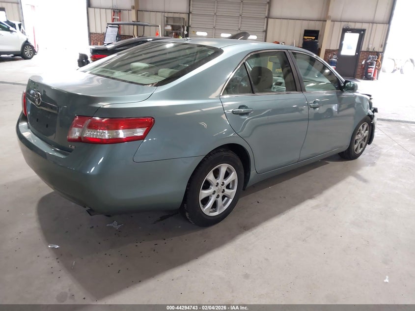 2010 Toyota Camry Le