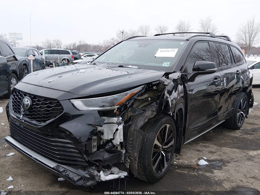 2021 Toyota Highlander Xse