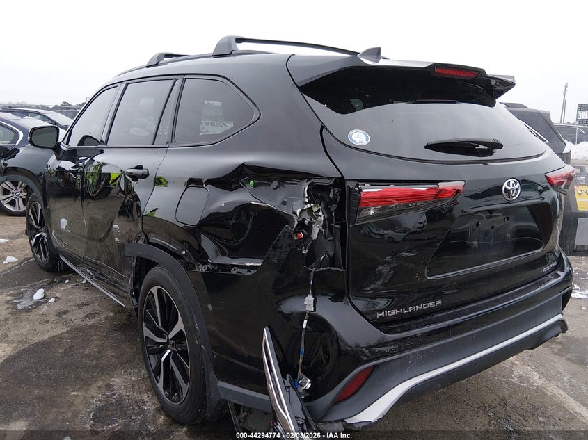 2021 Toyota Highlander Xse