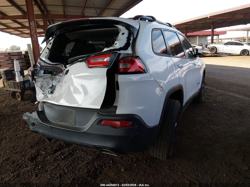 2016 Jeep Cherokee Altitude