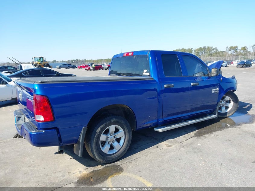 2019 Ram 1500 Classic Express 4X2 6'4 Box