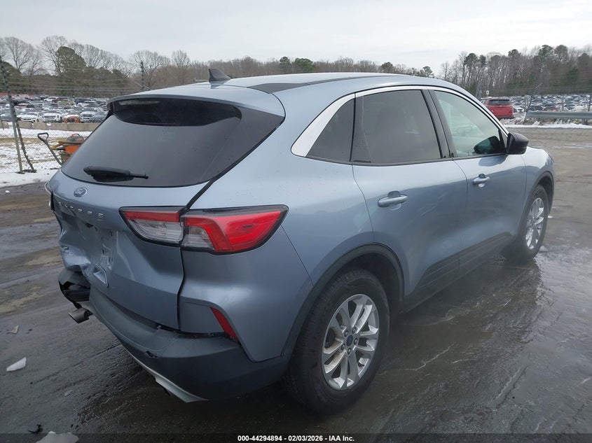2022 Ford Escape Se