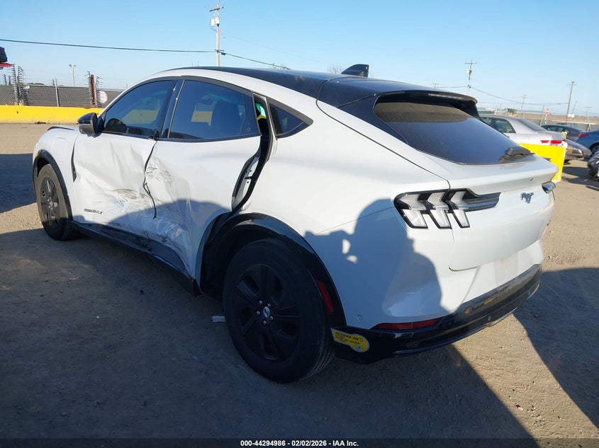 2022 Ford Mustang Mach-E California Route 1
