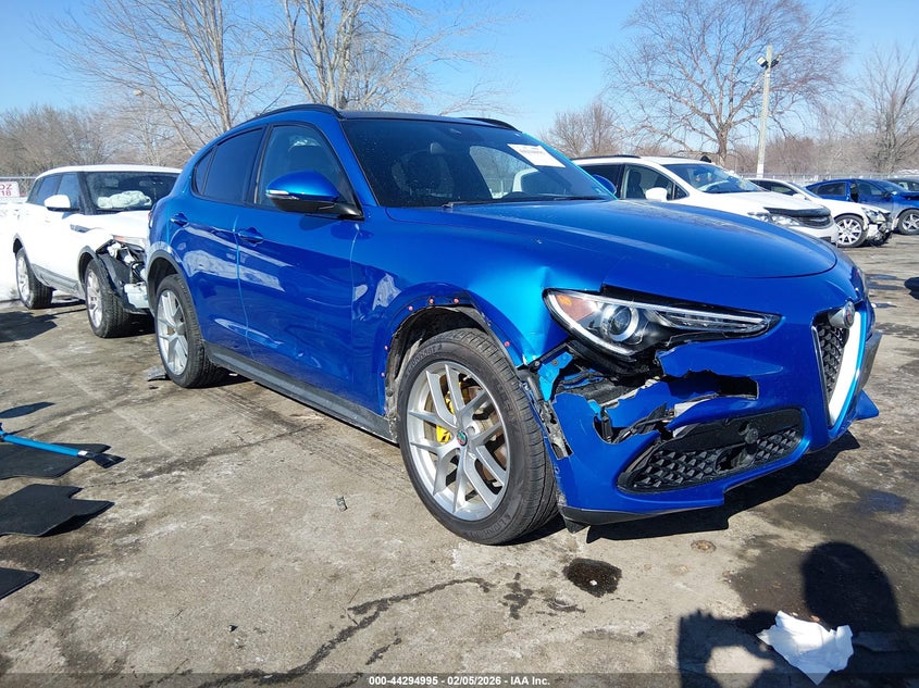 2018 Alfa Romeo Stelvio Ti Sport Awd