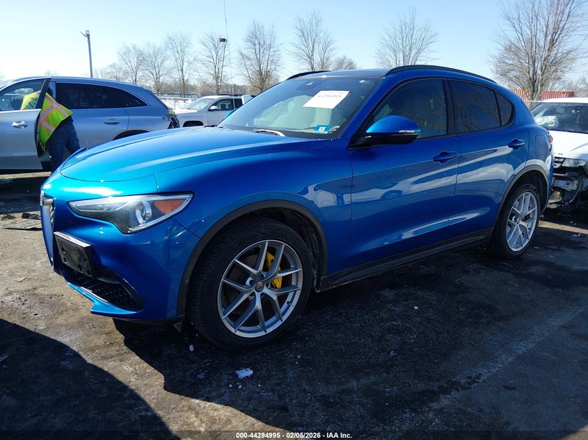 2018 Alfa Romeo Stelvio Ti Sport Awd