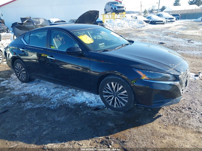 2023 Nissan Altima Sv Fwd