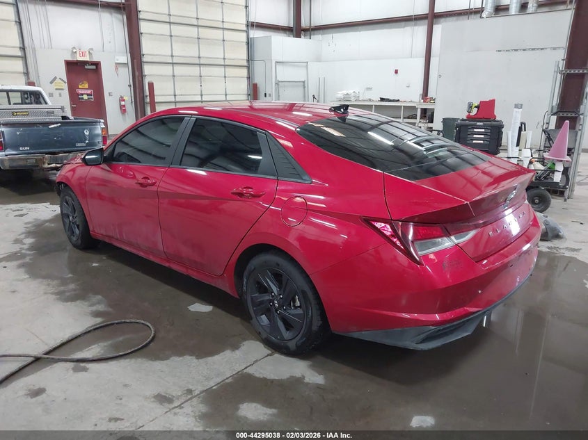 2022 Hyundai Elantra Sel