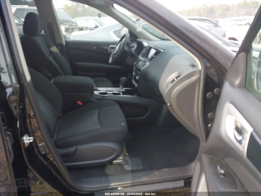 2020 Nissan Pathfinder S 2Wd