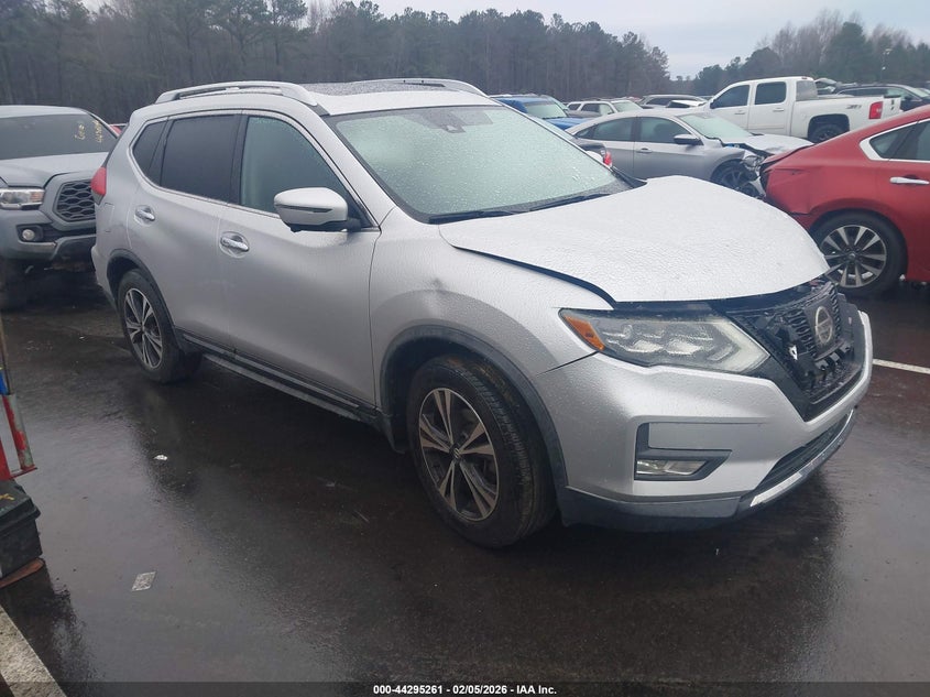 2017 Nissan Rogue Sl