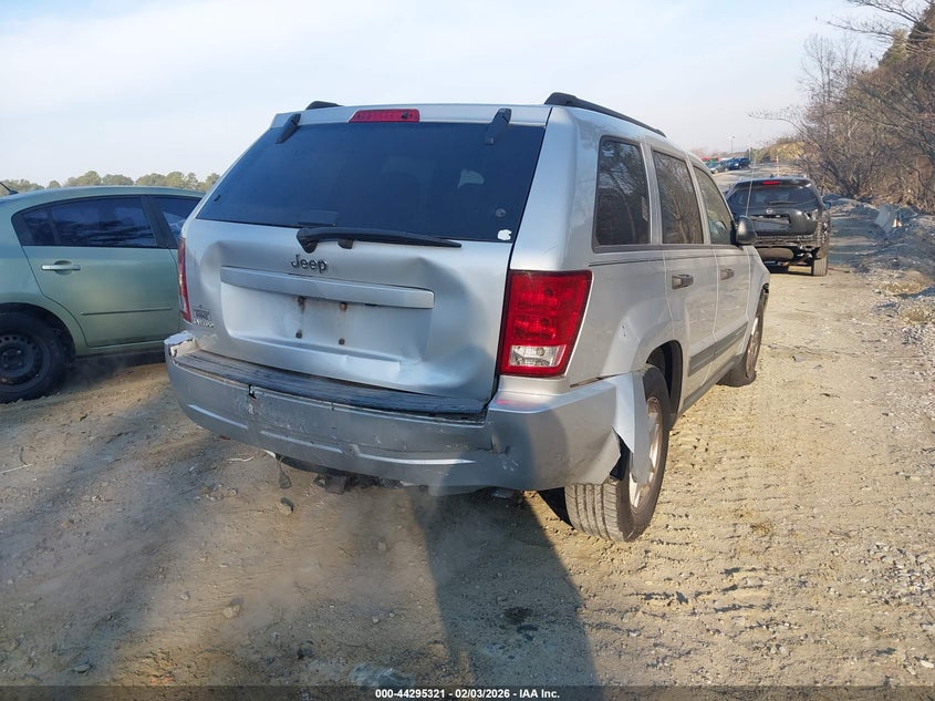 2006 Jeep Grand Cherokee Laredo